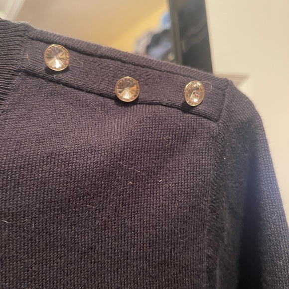 Sweater - Picture 2 of 4